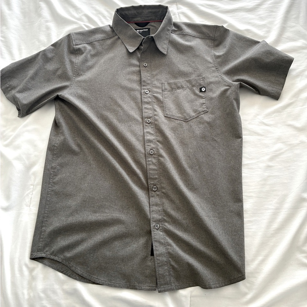 PRICE DROP!  Marmot Aerobora Short-Sleeve Shirt - UPF 20 Breathable Men’s M